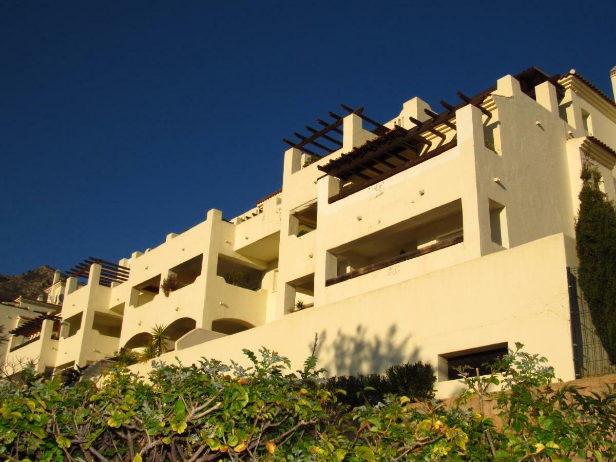 Arenal Golf Apartment เบนัลมาเดนา ภายนอก รูปภาพ