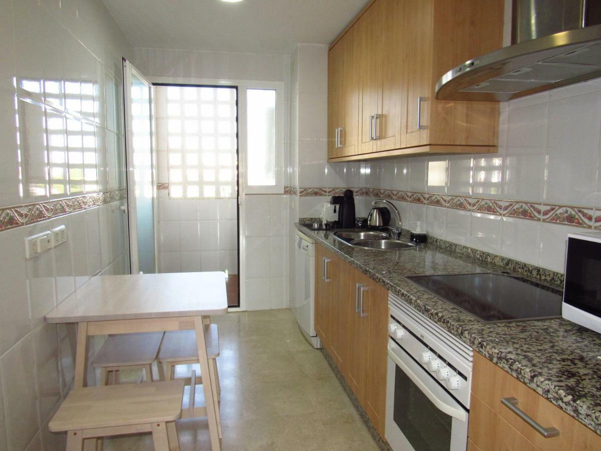 Arenal Golf Apartment เบนัลมาเดนา ภายนอก รูปภาพ